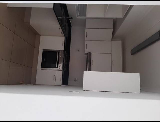 1 BEDROOM APARTMENT FOR SALE IN UMHLANGA RIDGE